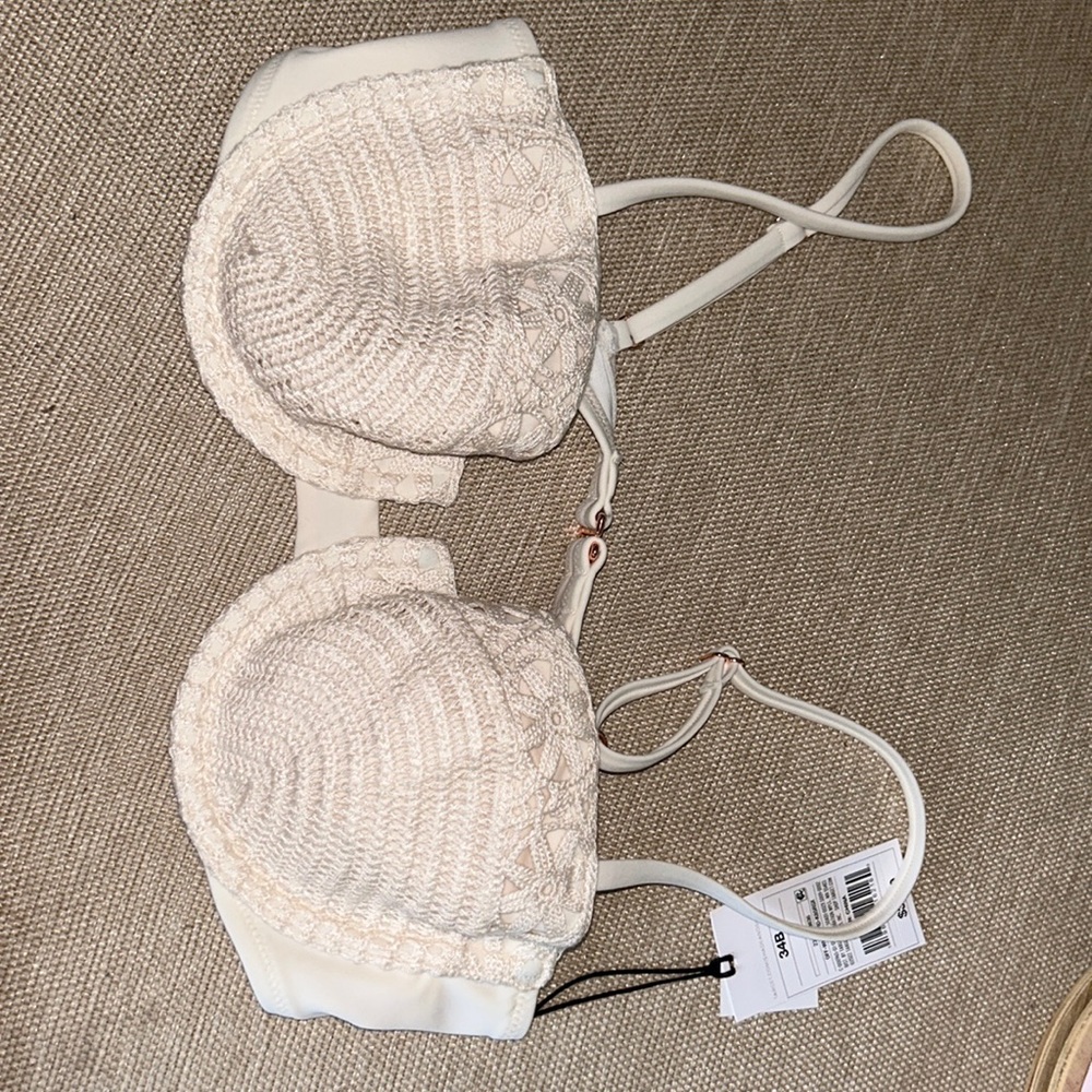 Beach knitted top